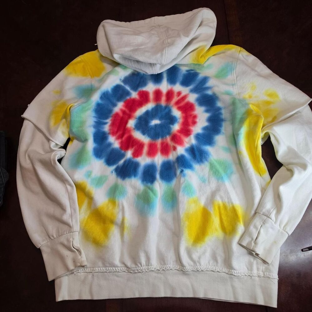 Off Duty Tie Dye Matching Sweatshirt and Sweatpants - Picture 8 of 8